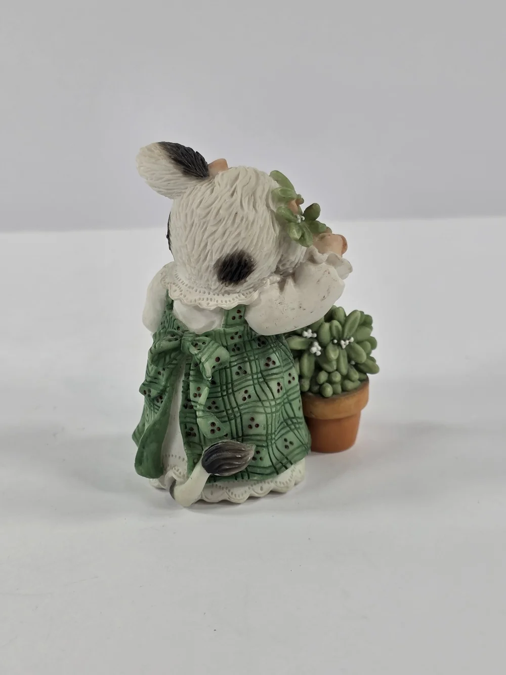 1996 ENESCO MARY'S MOO MOOS DECEMBER KISS MOO Mistletoe BRANDED NO. 850MM207